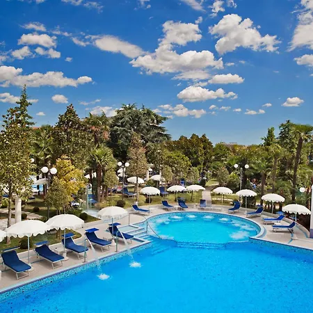 Grand Hotel Trieste & Victoria - Contemporary Thermal Luxury Spa-2
